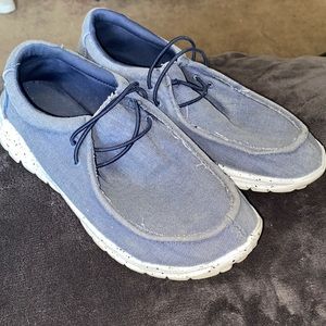 Island Surf Fom Shoes